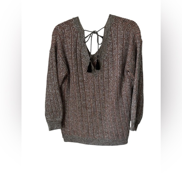 Etro 38 Long Sleeve Sweater Size Medium - Picture 2 of 5